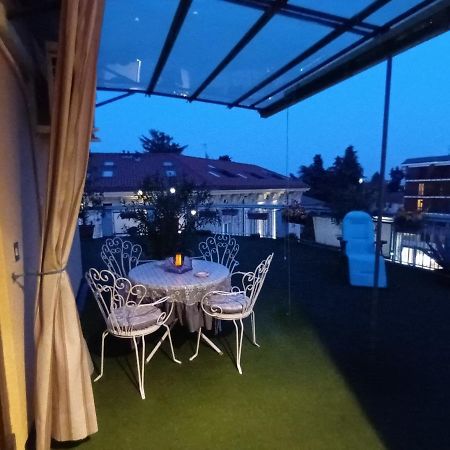 Apartmán Terrazzo In Centro Seregno Exteriér fotografie